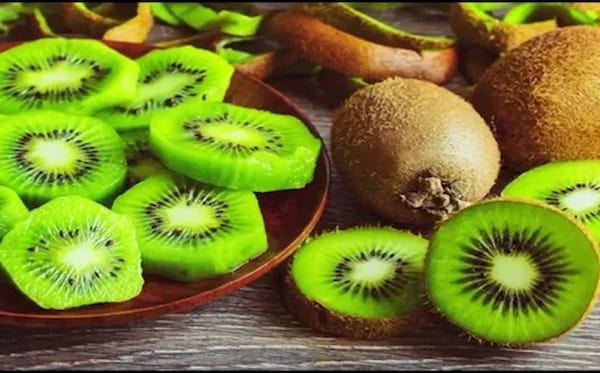 تصویر 2 از خرید کیوی هایوارد سبز + قیمت فروش استثنایی